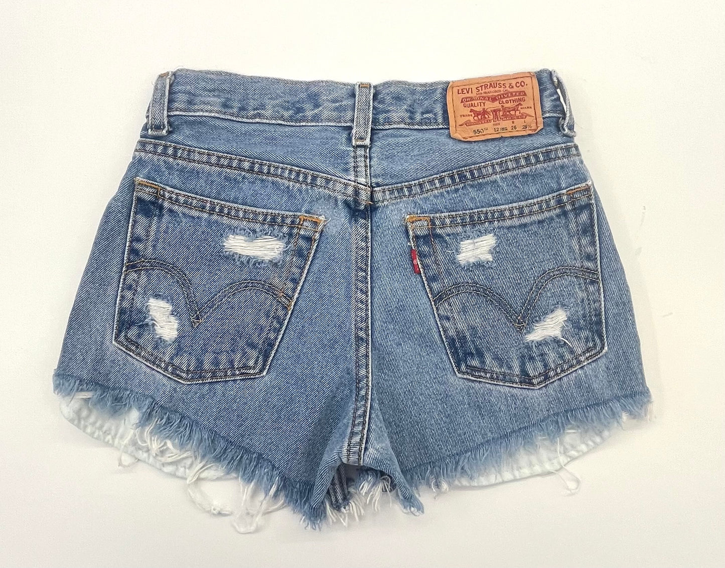W24 vintage Levi’s shorts