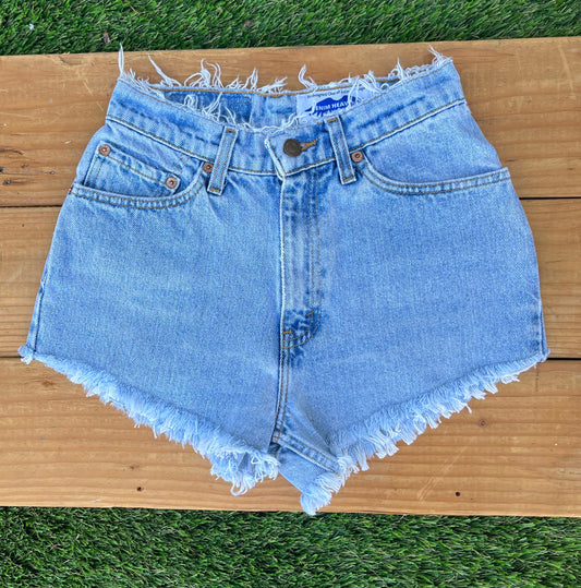 W25 512 Vintage Levi's Short
