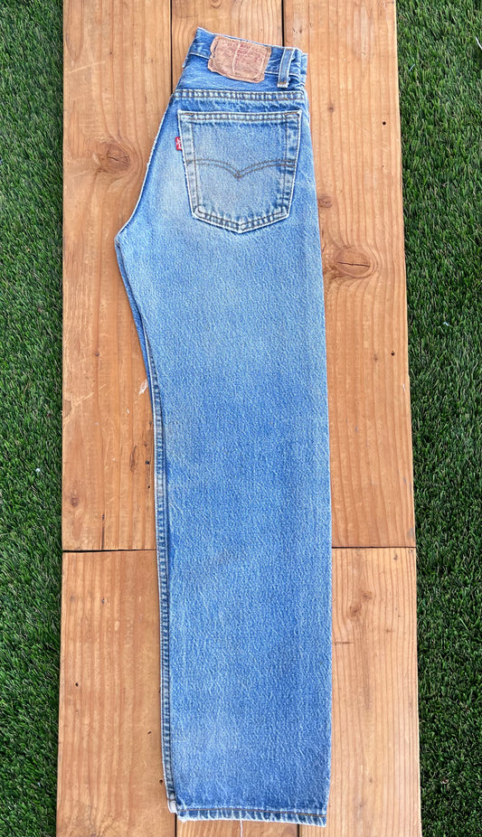 W22 501 Vintage Levi's Plain Jean