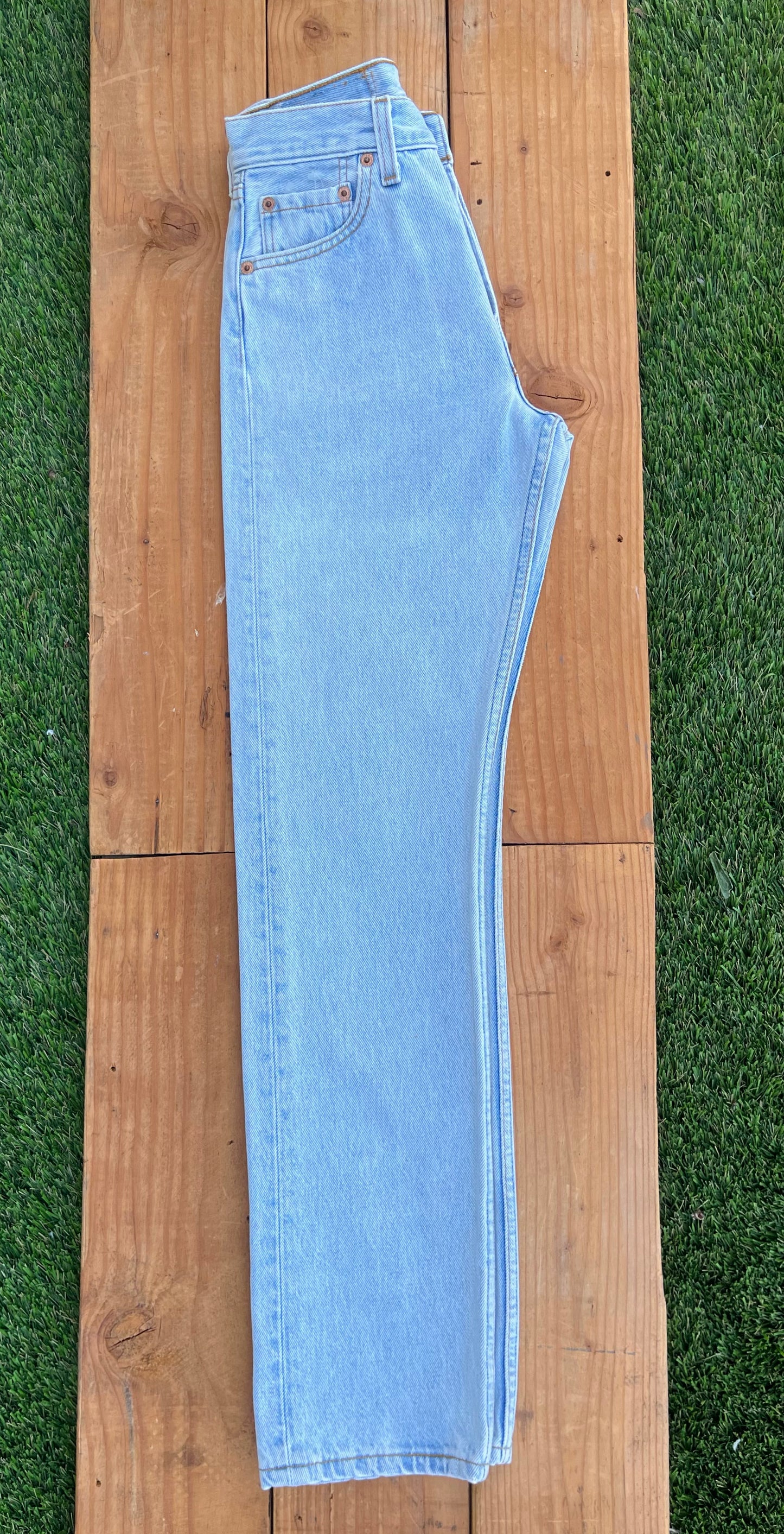 W24 501 Vintage Levi's Plain Jean