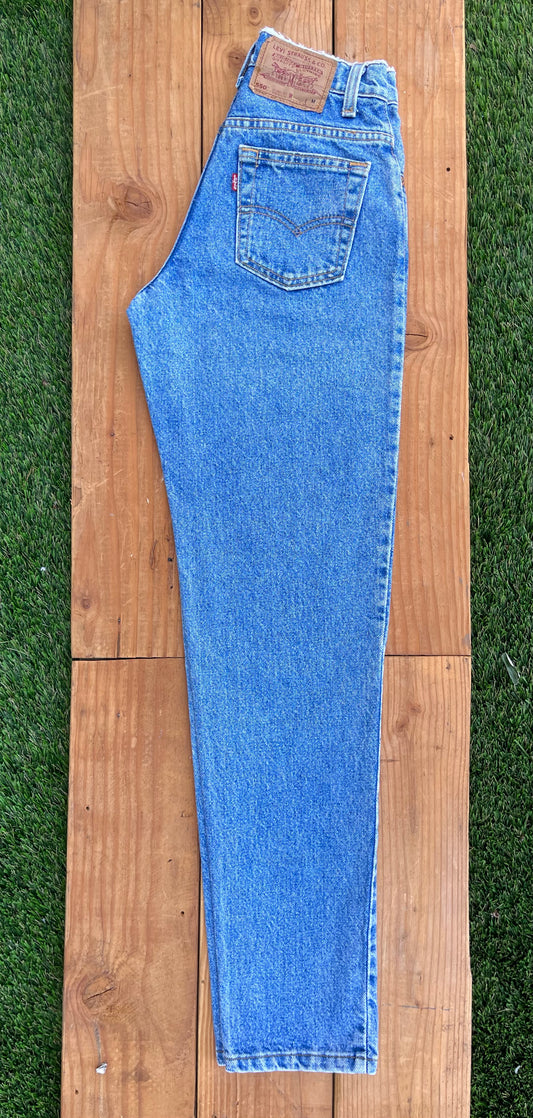 W25 550 Vintage Levi's Plain Jean