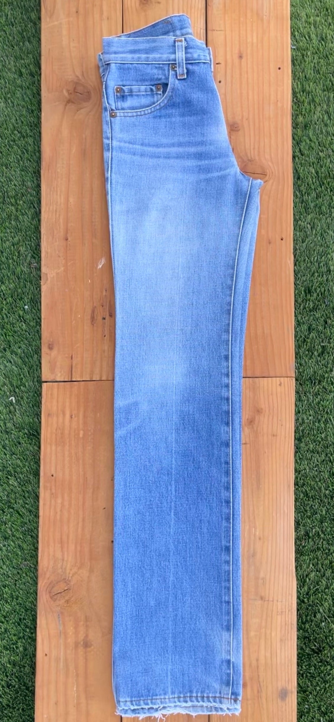 W24 517 Vintage Levi's Plain Jean