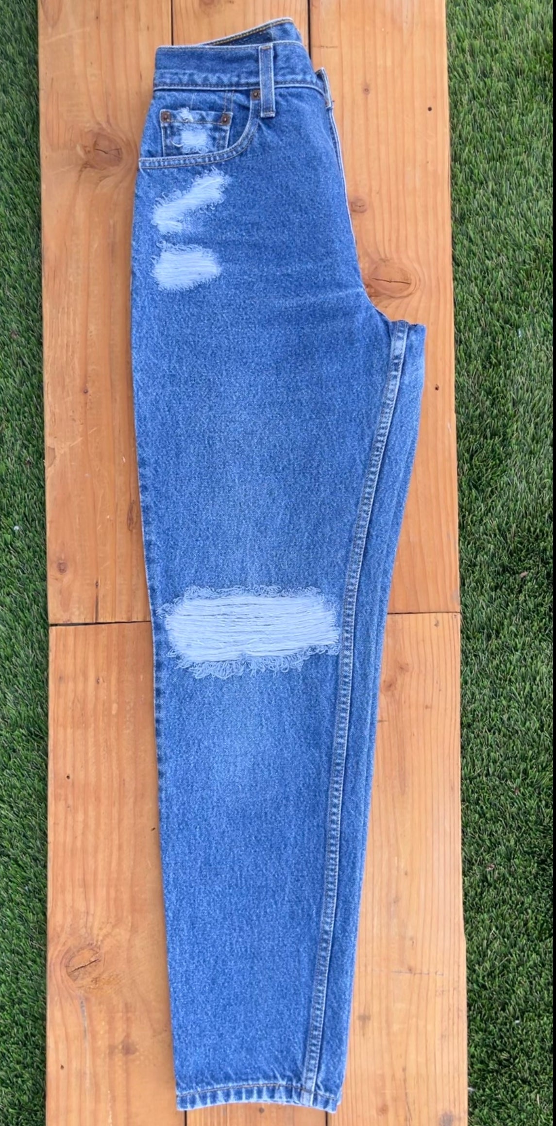 W27 550 Vintage Levi's Jean