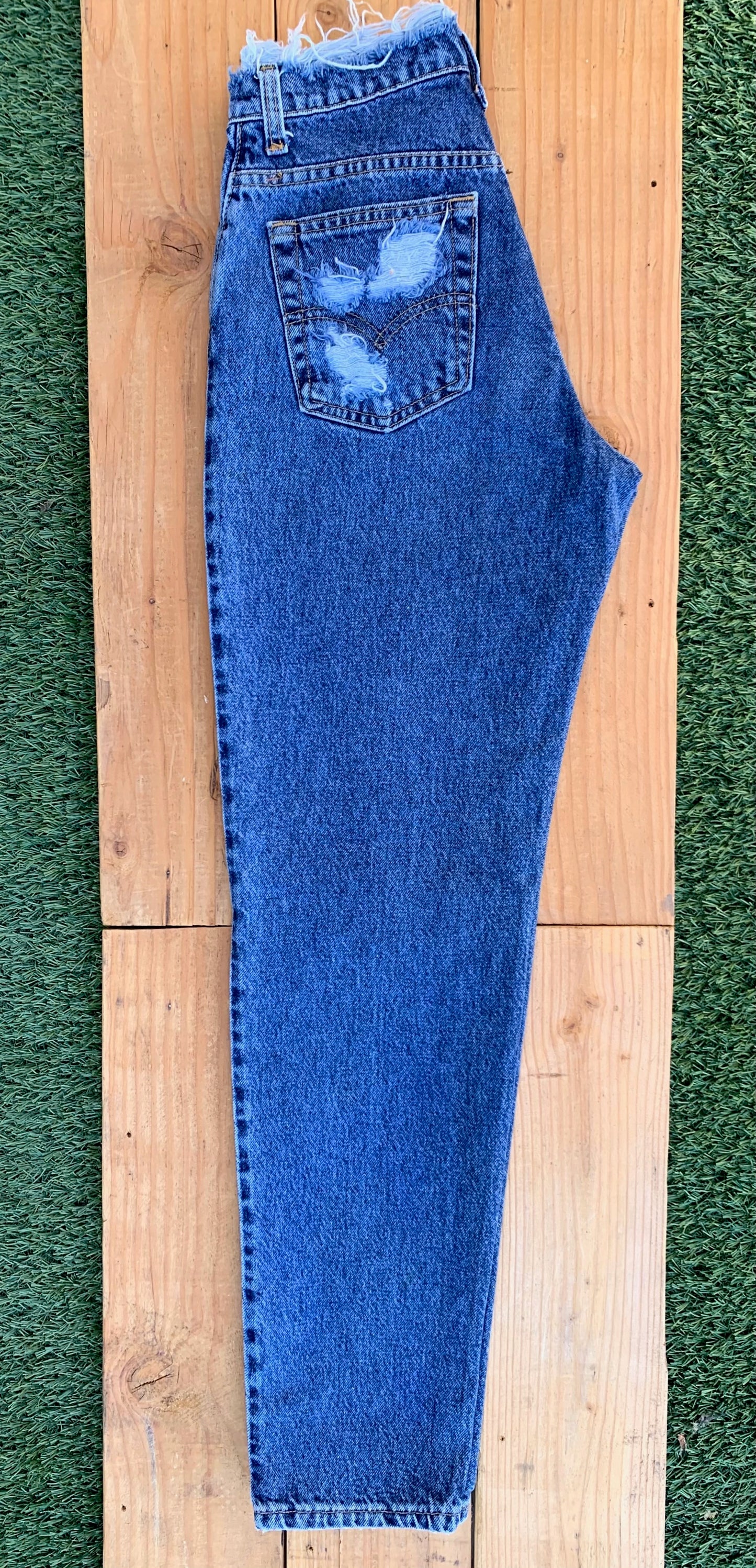 W27 550 Vintage Levi's Jean