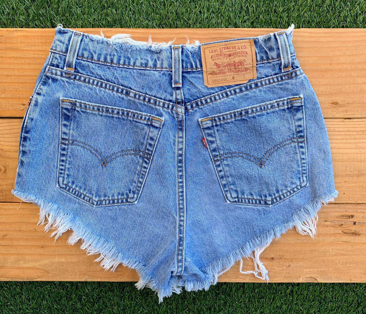 W30 512 Vintage Levi's Plain Short