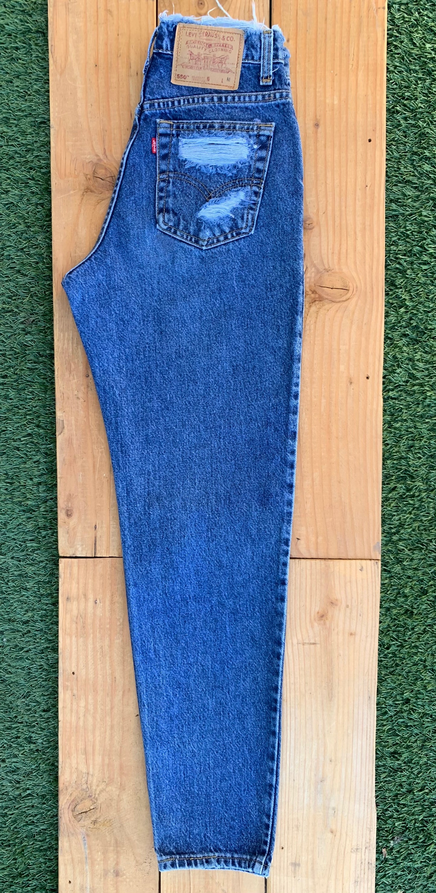 W27 550 Vintage Levi's Jean