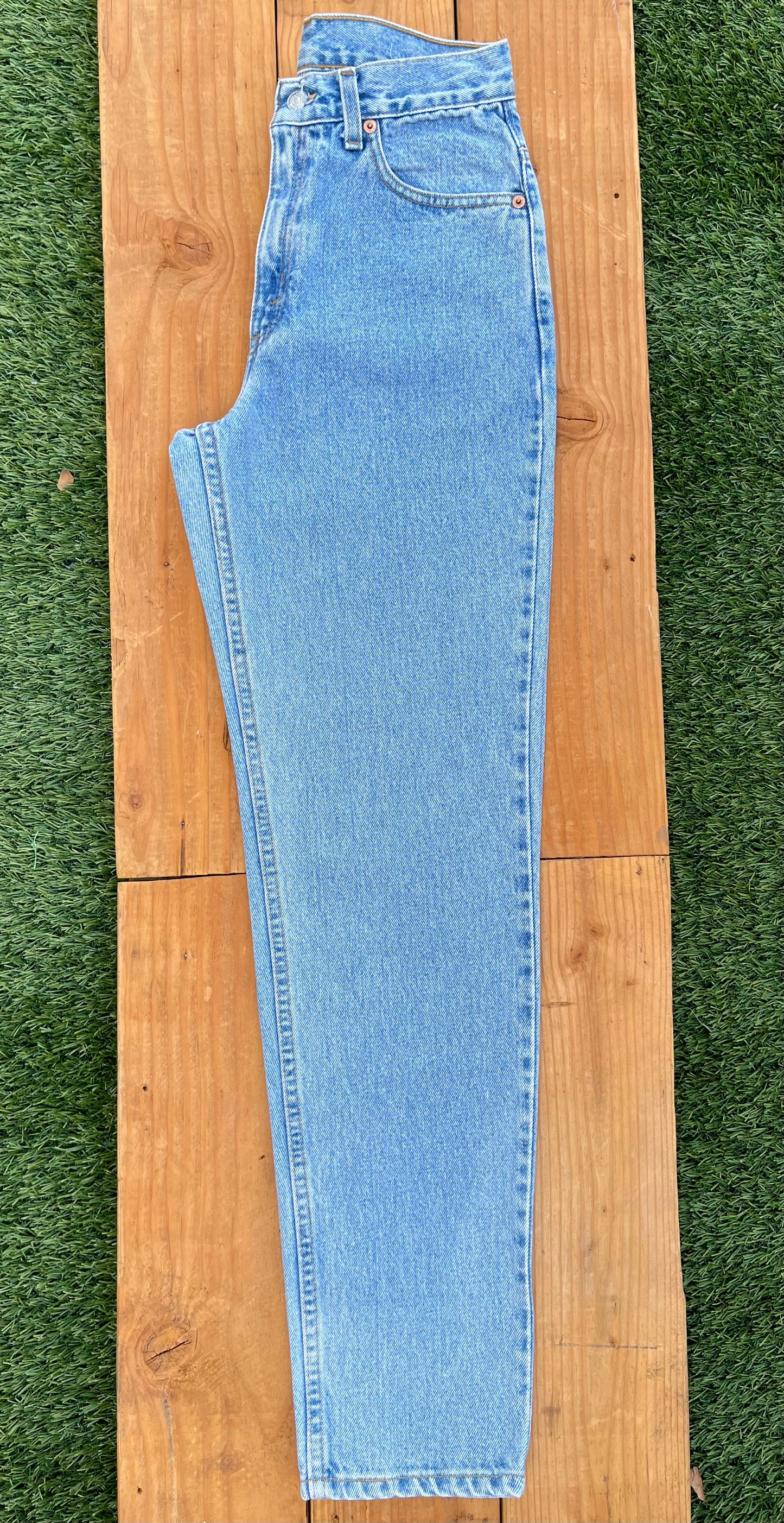W27 512 Vintage Levi's Plain Jean