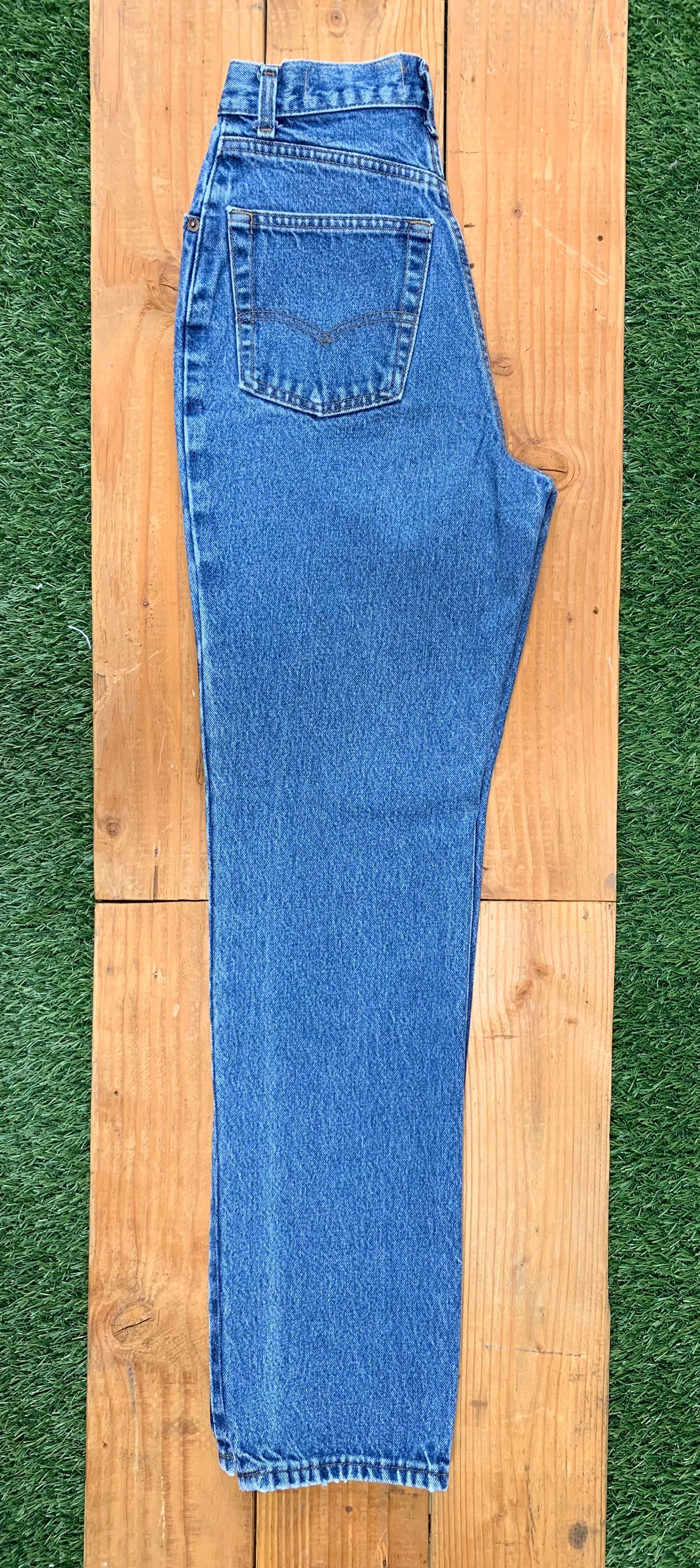 W27 512 Vintage Levi's Plain Jean
