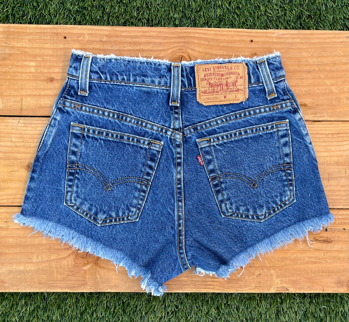 W25 Vintage Levi's Plain Short