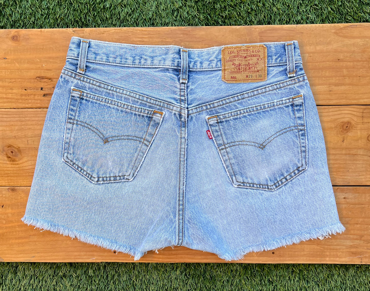 W30 501 Vintage Levi's Plain Shorts
