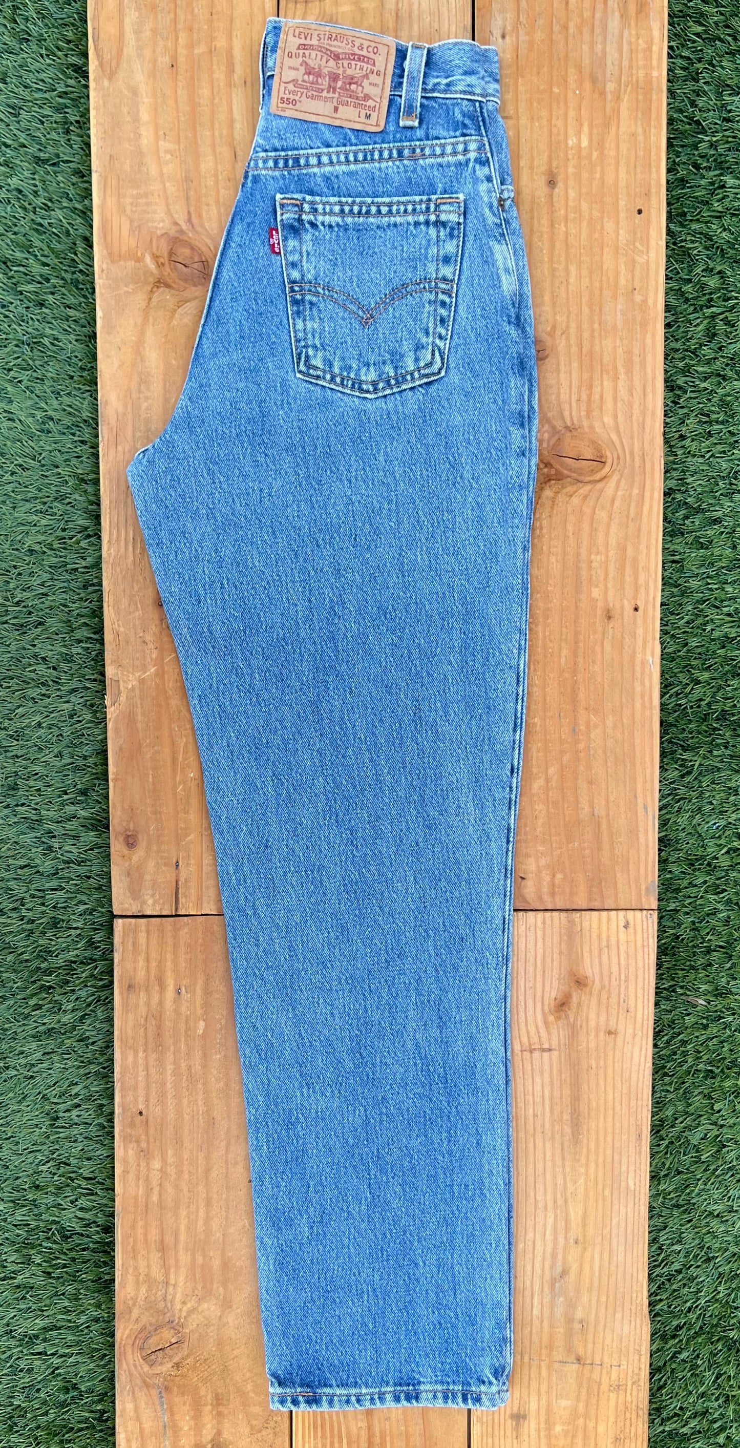 W25 550 Vintage Levi's Plain Jean