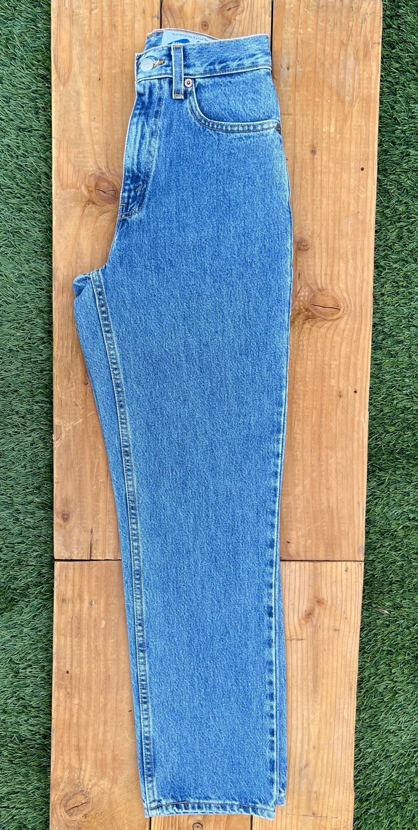 W25 550 Vintage Levi's Plain Jean