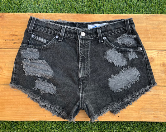 W32 Vintage Levi’s Butt Rip Short