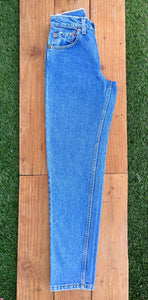 W25 550 Vintage Levi's Plain Jean