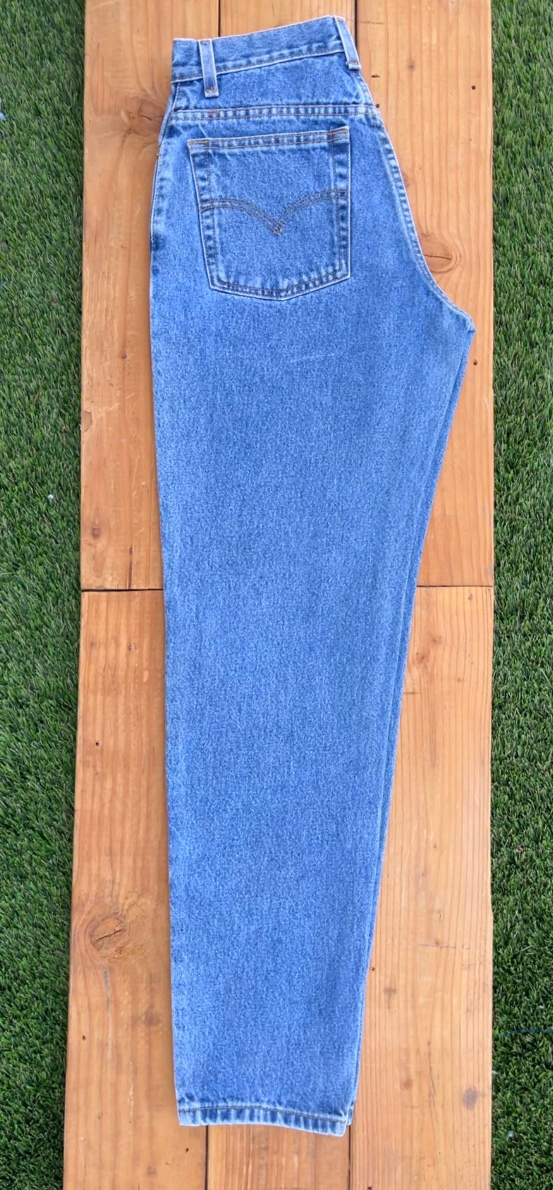 W28 550 Vintage Levi's Plain Jean
