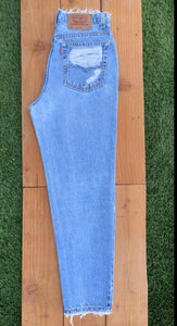 W28 521 Vintage Levi's Jean