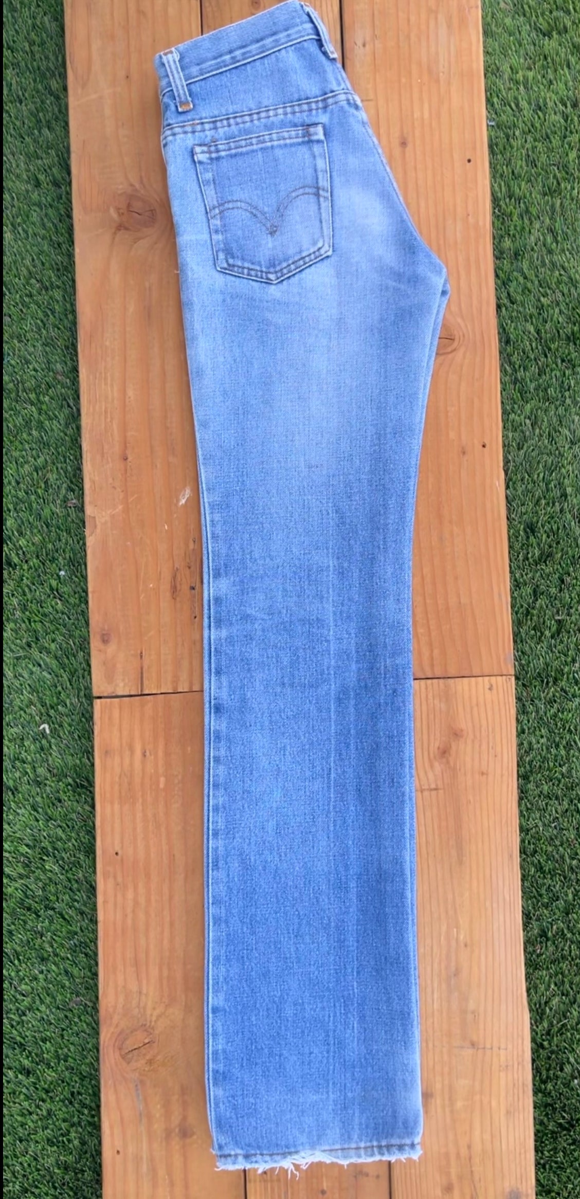 W24 517 Vintage Levi's Plain Jean