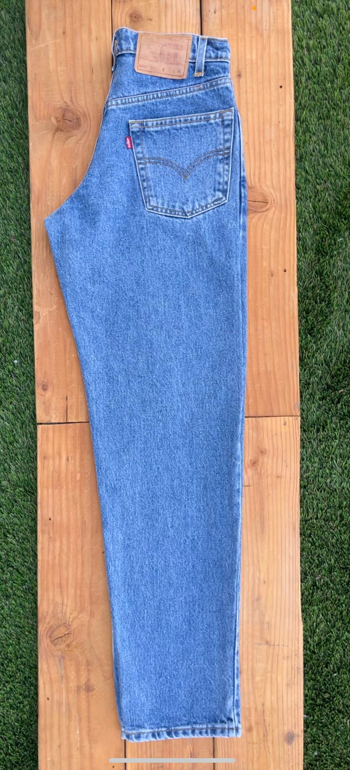 W28 550 Vintage Levi's Plain Jean