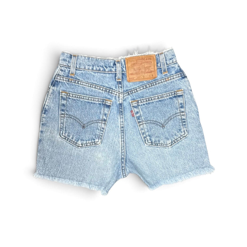 W25 512 Vintage Levi's Plain Short
