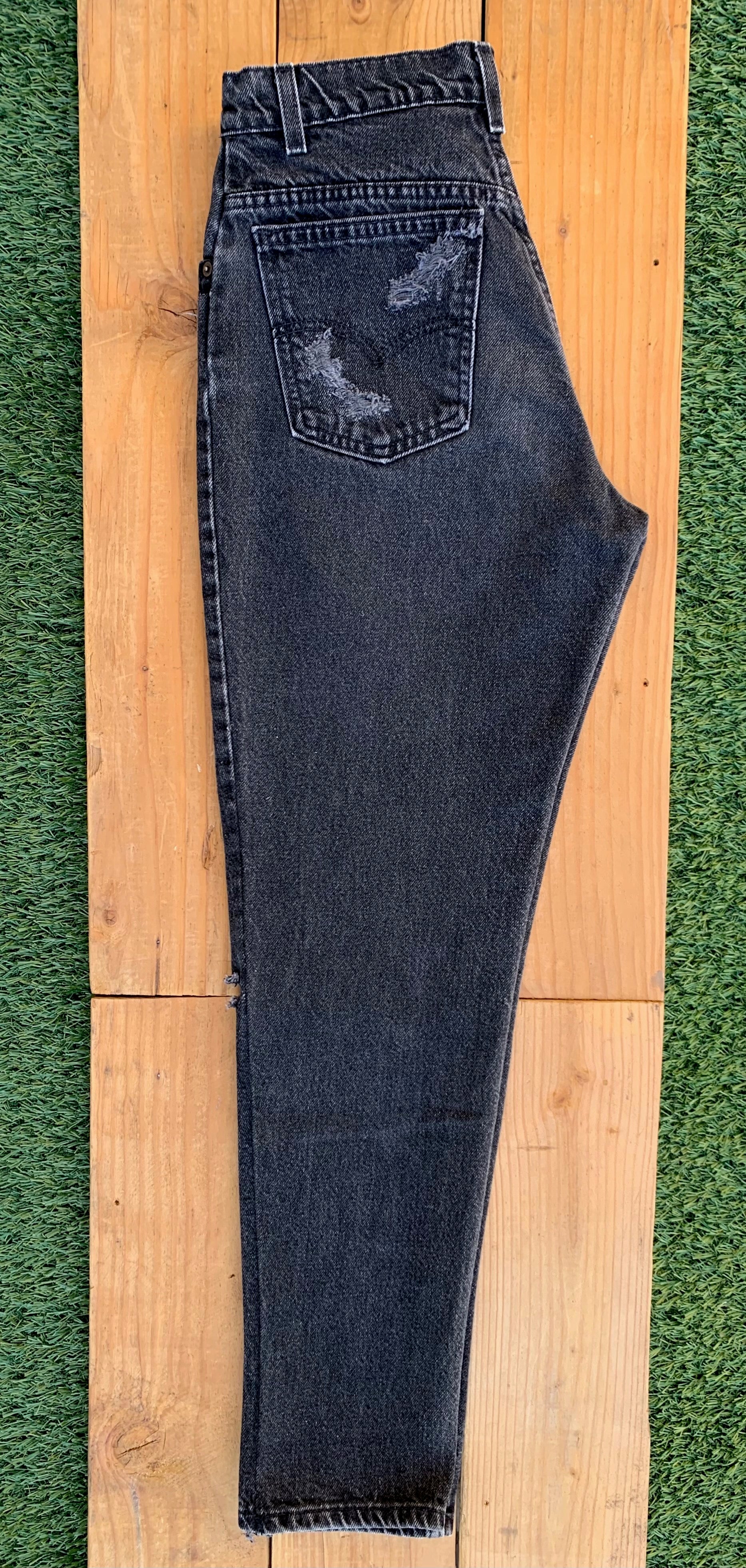 W28 Black Vintage Levi's Jean