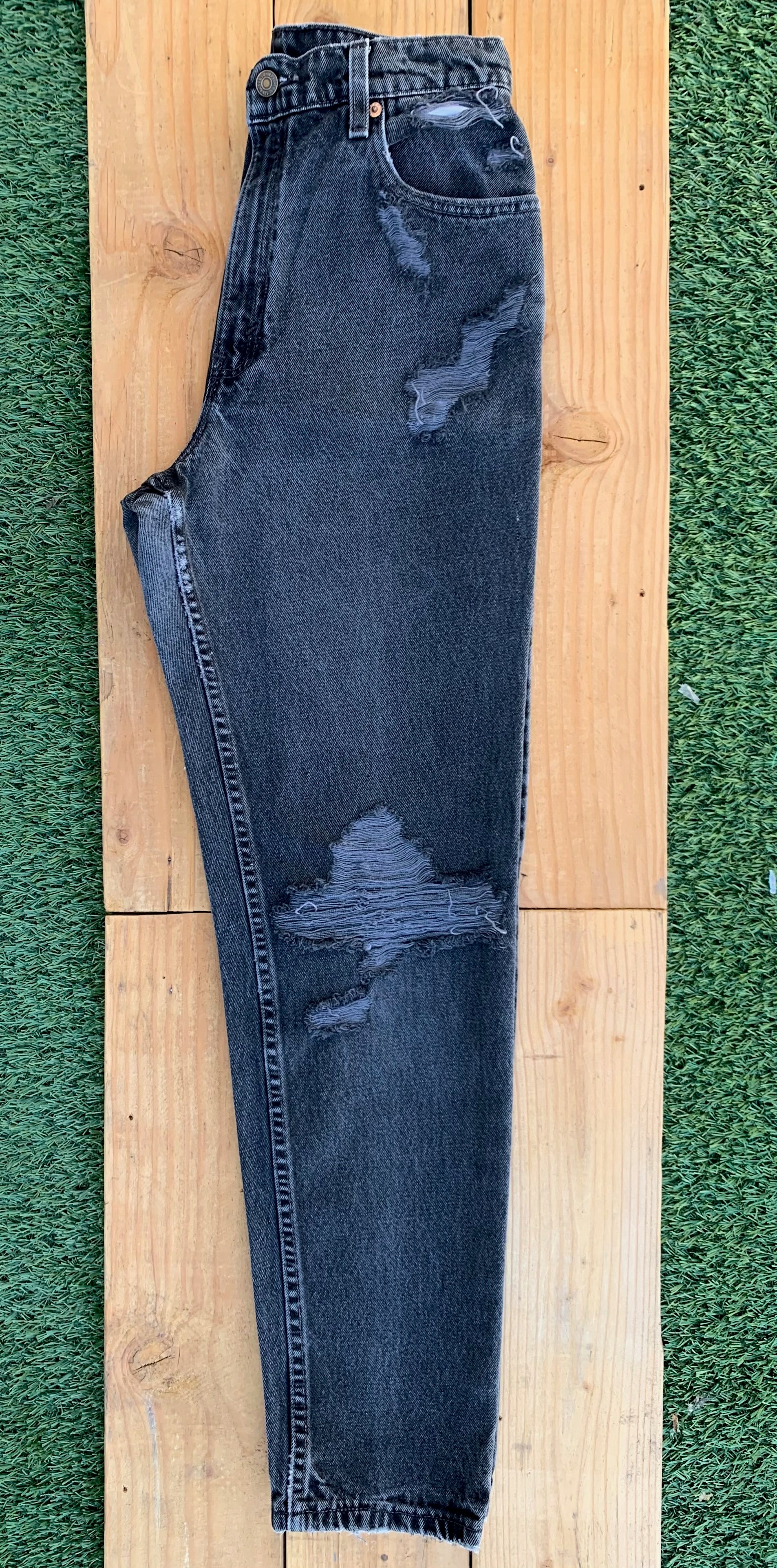 W28 550 Black Vintage Levi's Jean