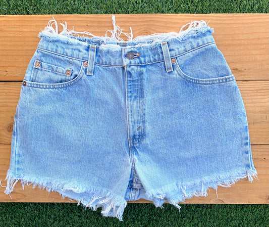 W30 550 Vintage Levi's Plain Short