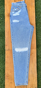 W31 Vintage Levi's Butt Rip Jean