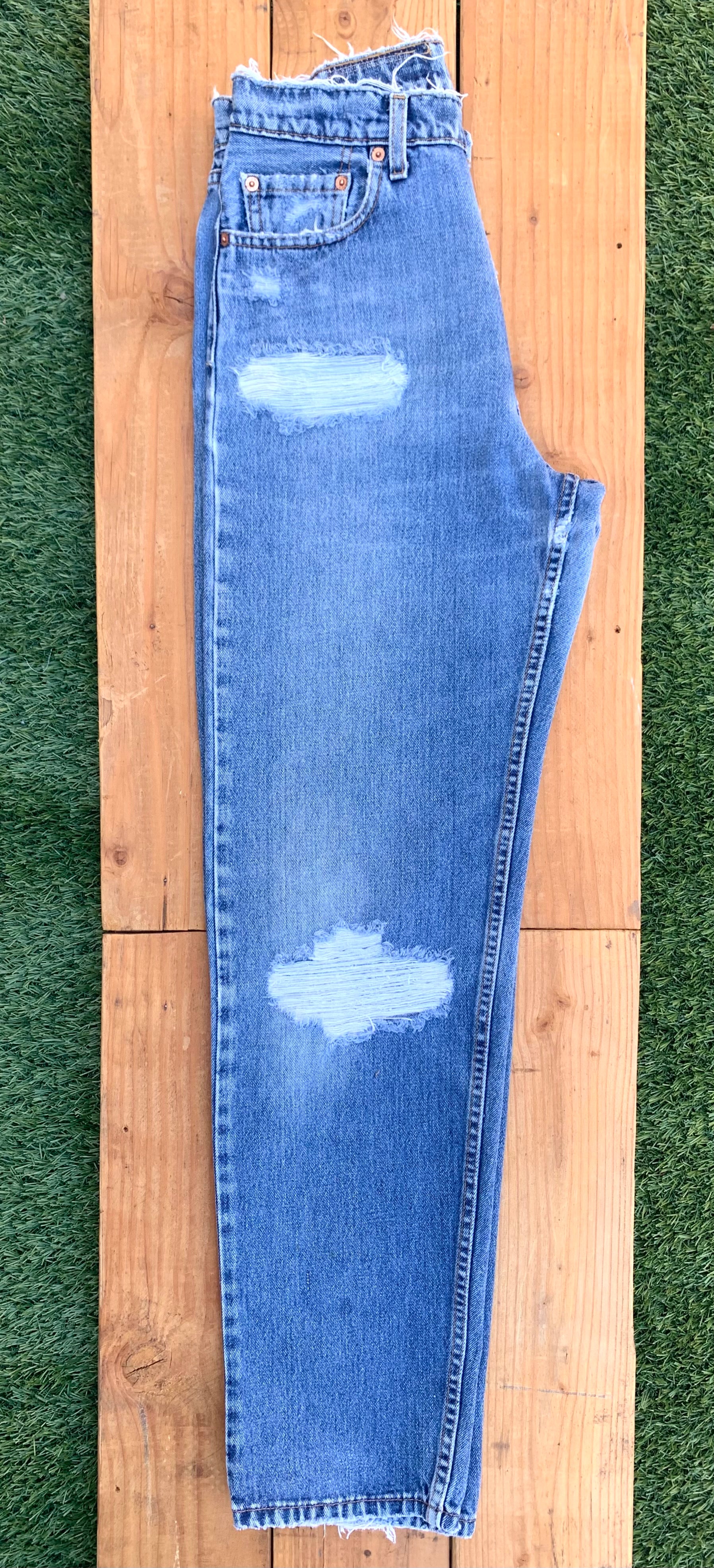 W28 560 Vintage Levi's Jean