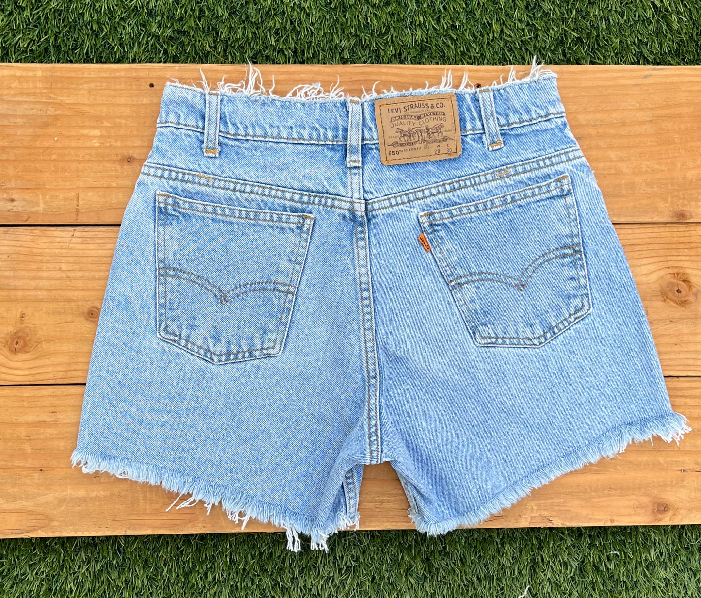 W28 Vintage Levi's Plain Shorts