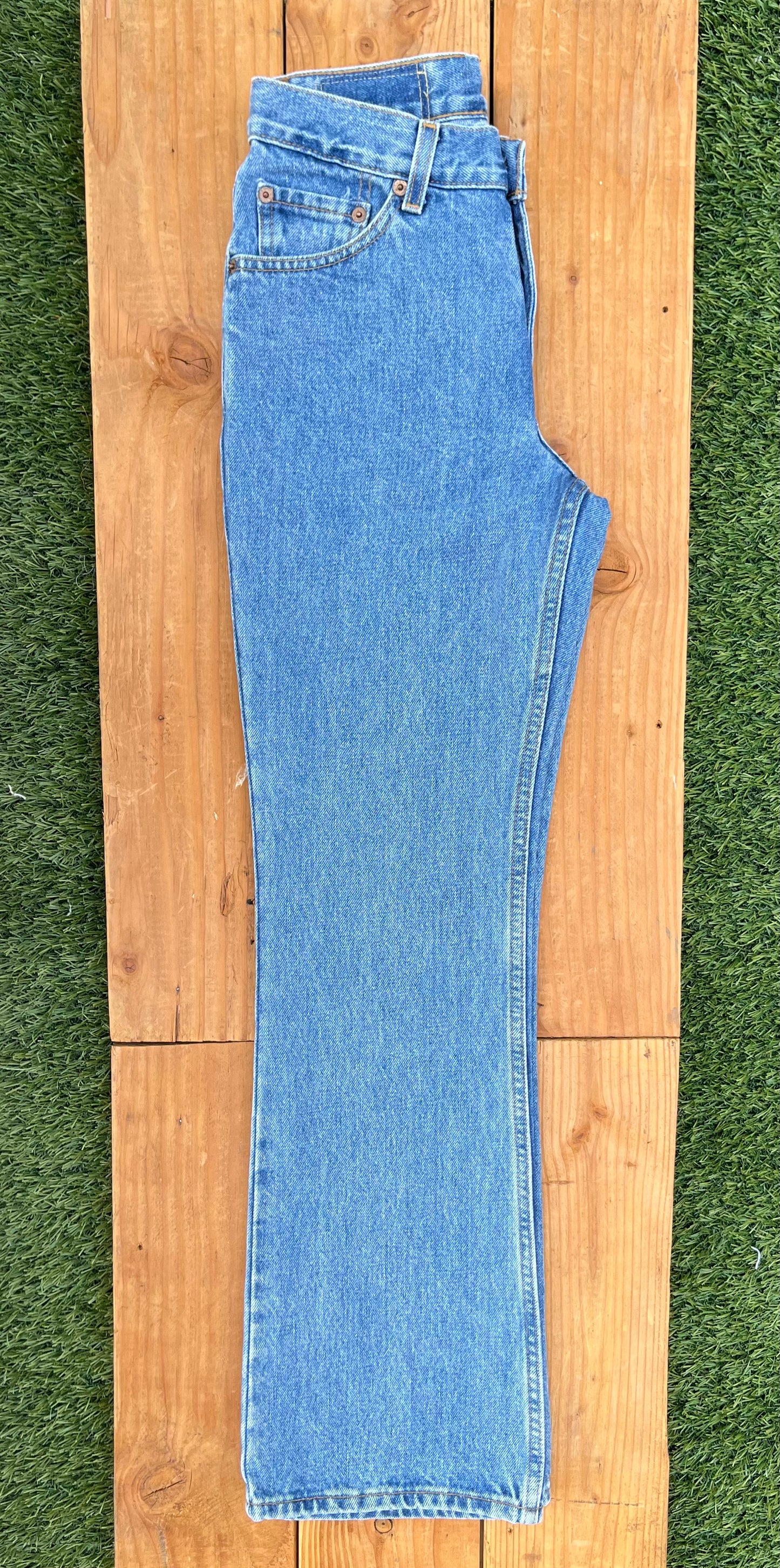 W25 517 Vintage Levi's Plain Jean