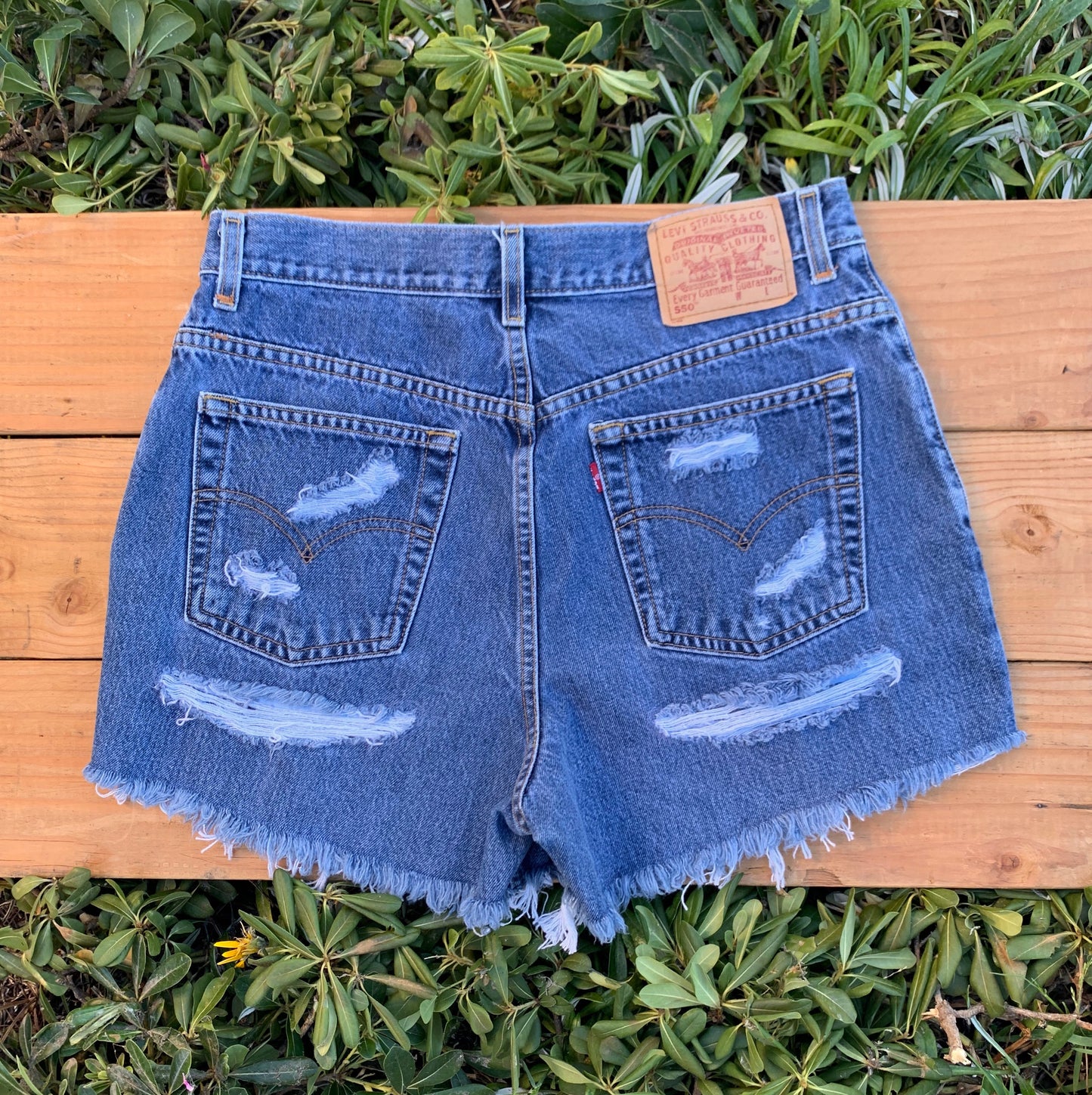 W32 Vintage Levi's Butt Rip Short