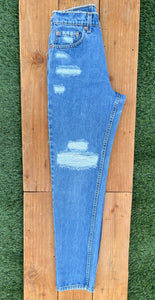 W25 550 Vintage Levi's Butt Rip Jean