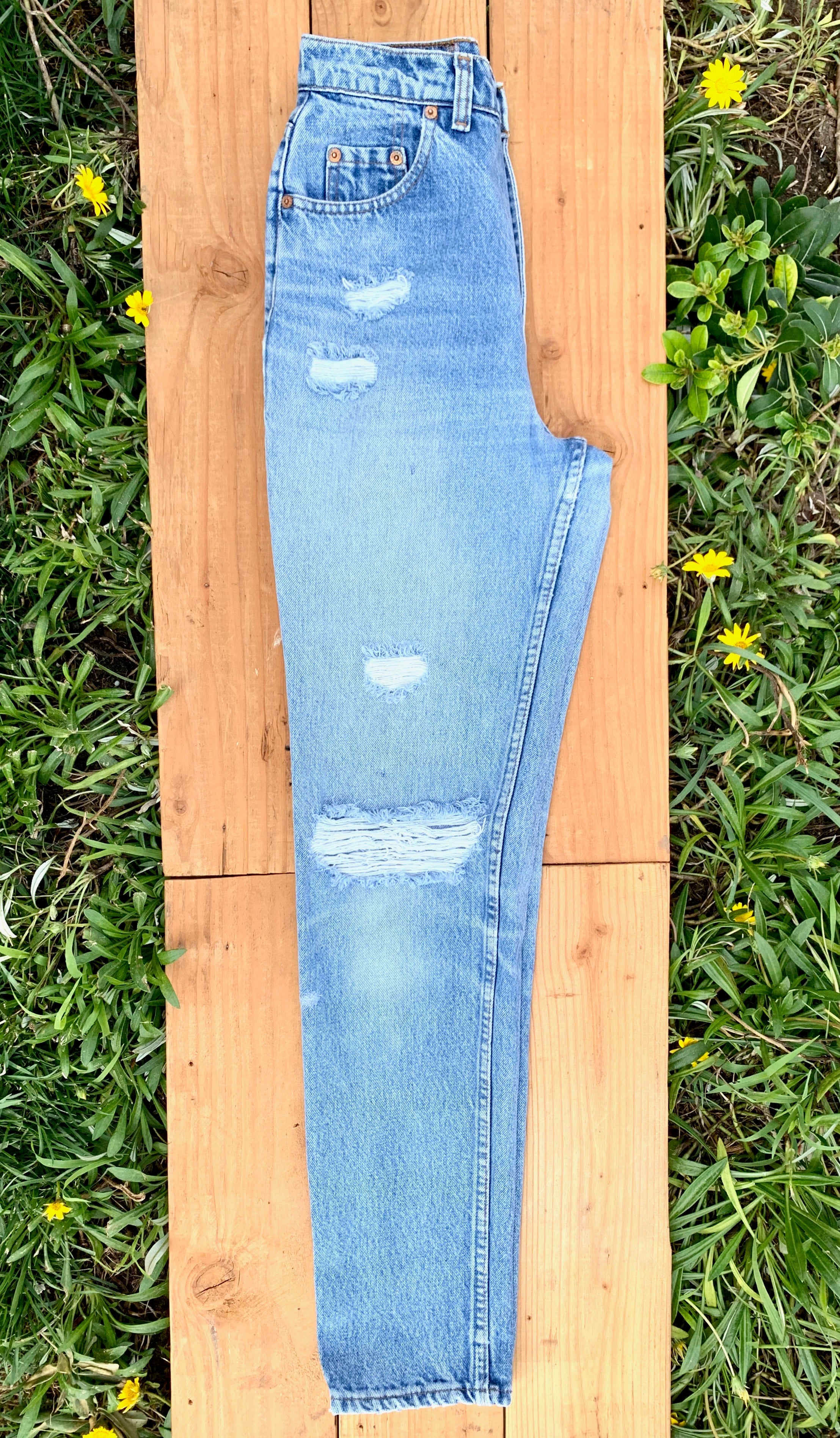 LEVIS 512 High Waisted Slim Fit Light Wash Blue Vintage Jeans