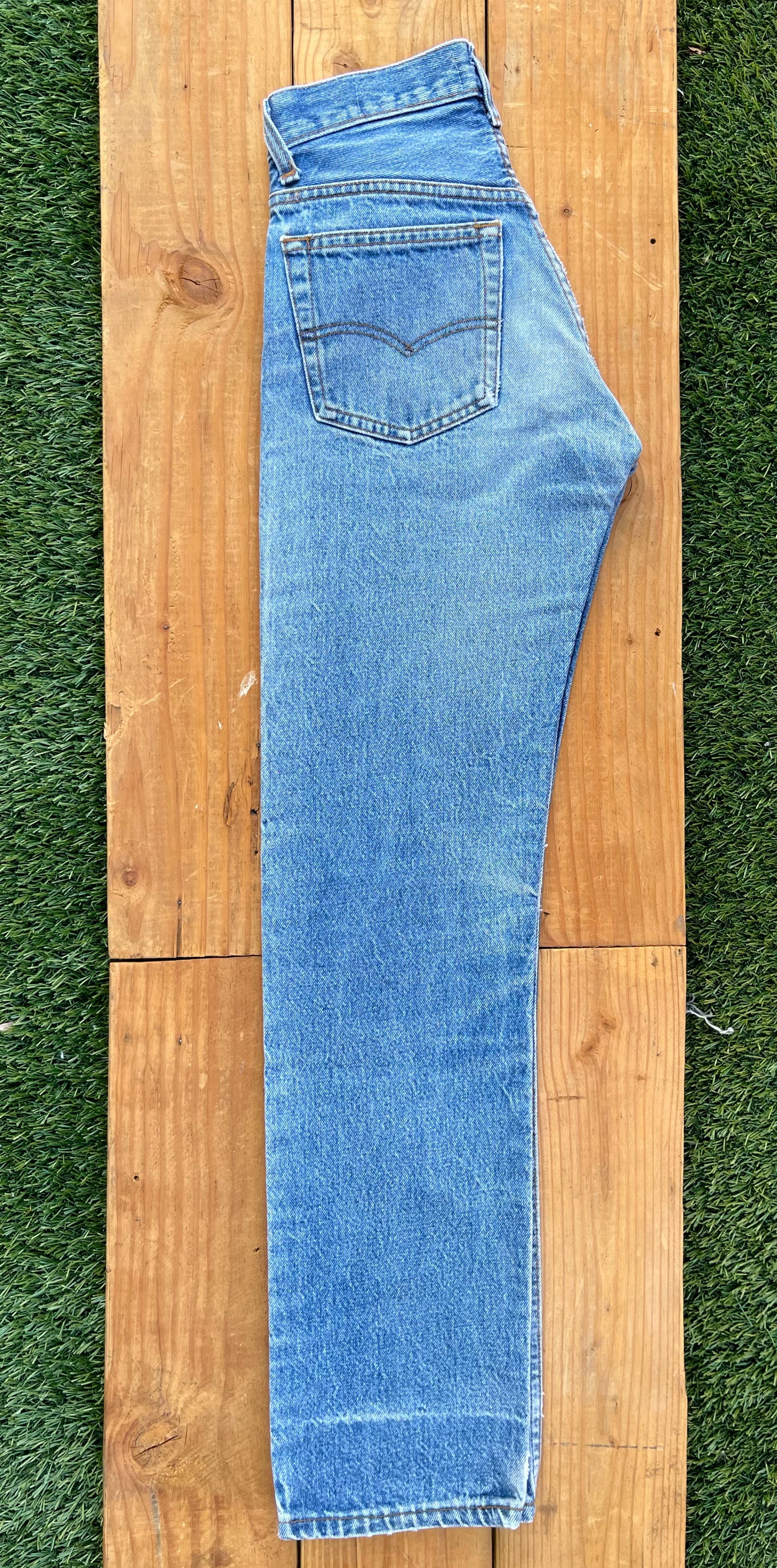 W24 501 Vintage Levi’s Plain Jean
