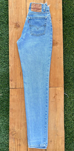 W24 512 Vintage Levi’s Plain Jean